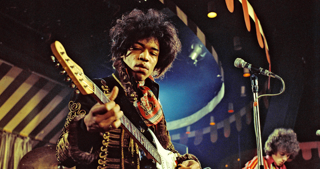 Bleu de Chanel TV Spot, 'Instinctive and Electric' Song by Jimi Hendrix 